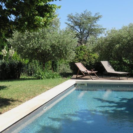 L'Oustalet Bed & Breakfast Uzes Exterior photo