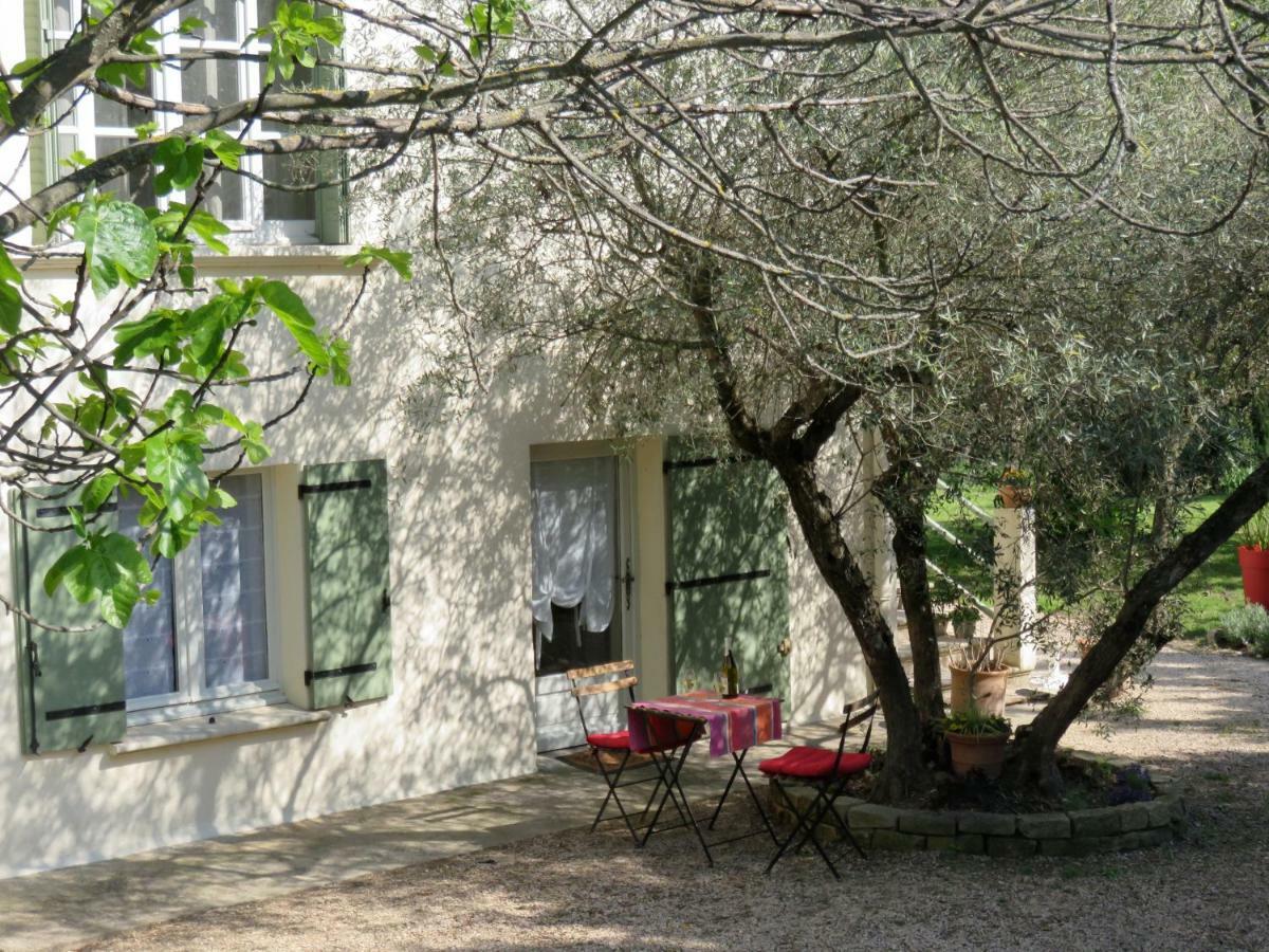 L'Oustalet Bed & Breakfast Uzes Exterior photo